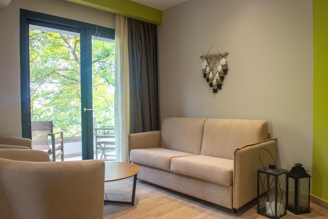 Domus Hospitality Aparthotel วูร์วูรู ภายนอก รูปภาพ