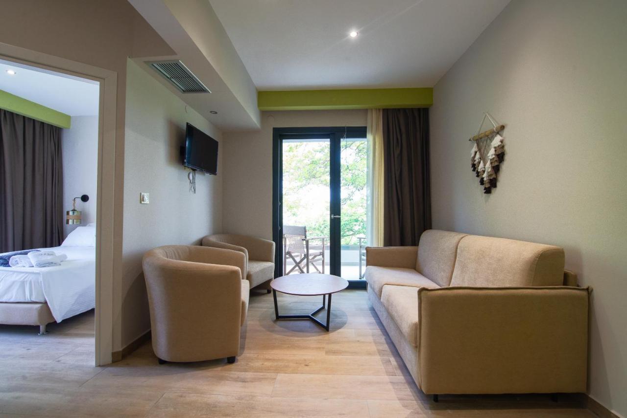 Domus Hospitality Aparthotel วูร์วูรู ภายนอก รูปภาพ