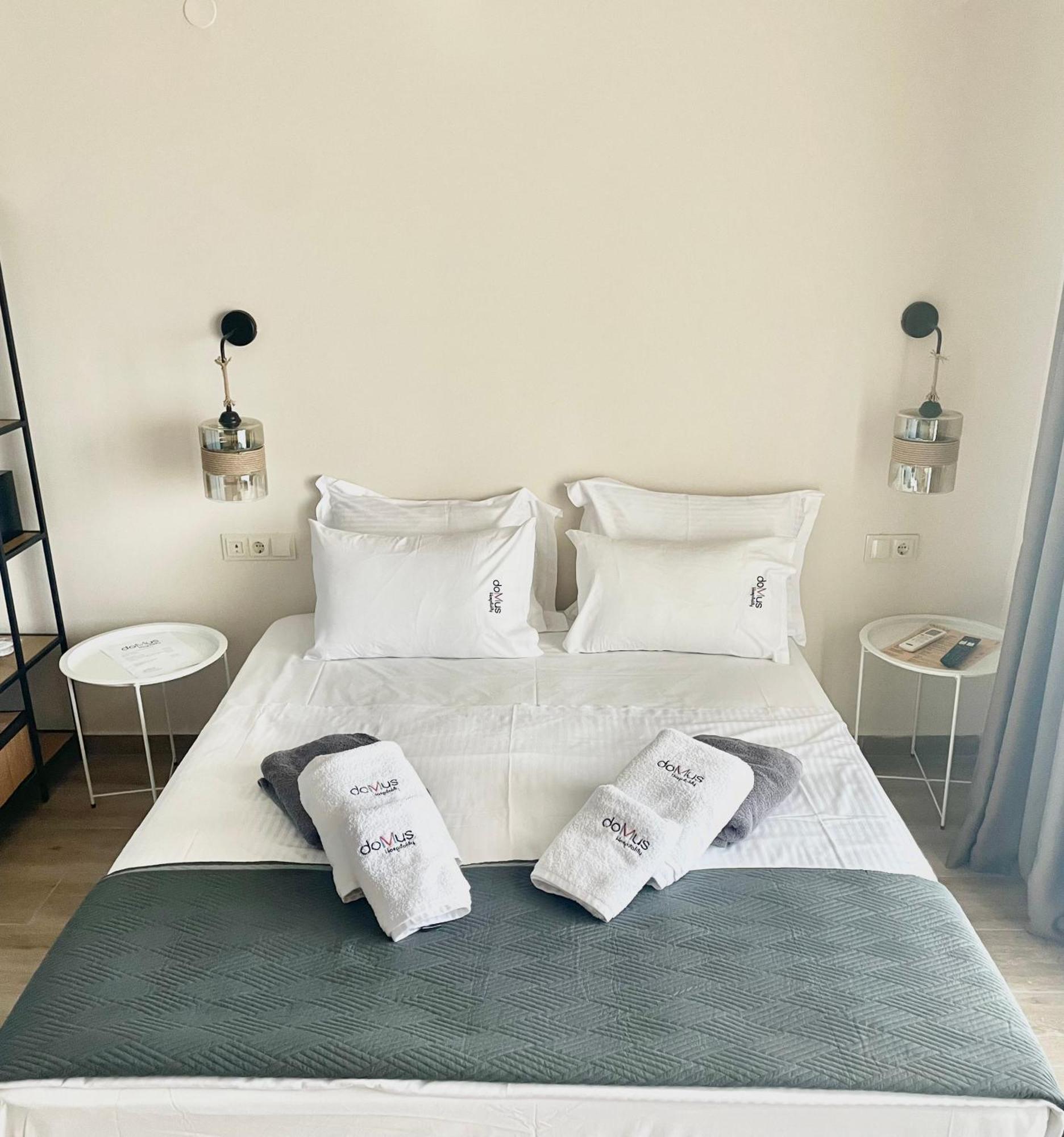 Domus Hospitality Aparthotel วูร์วูรู ภายนอก รูปภาพ