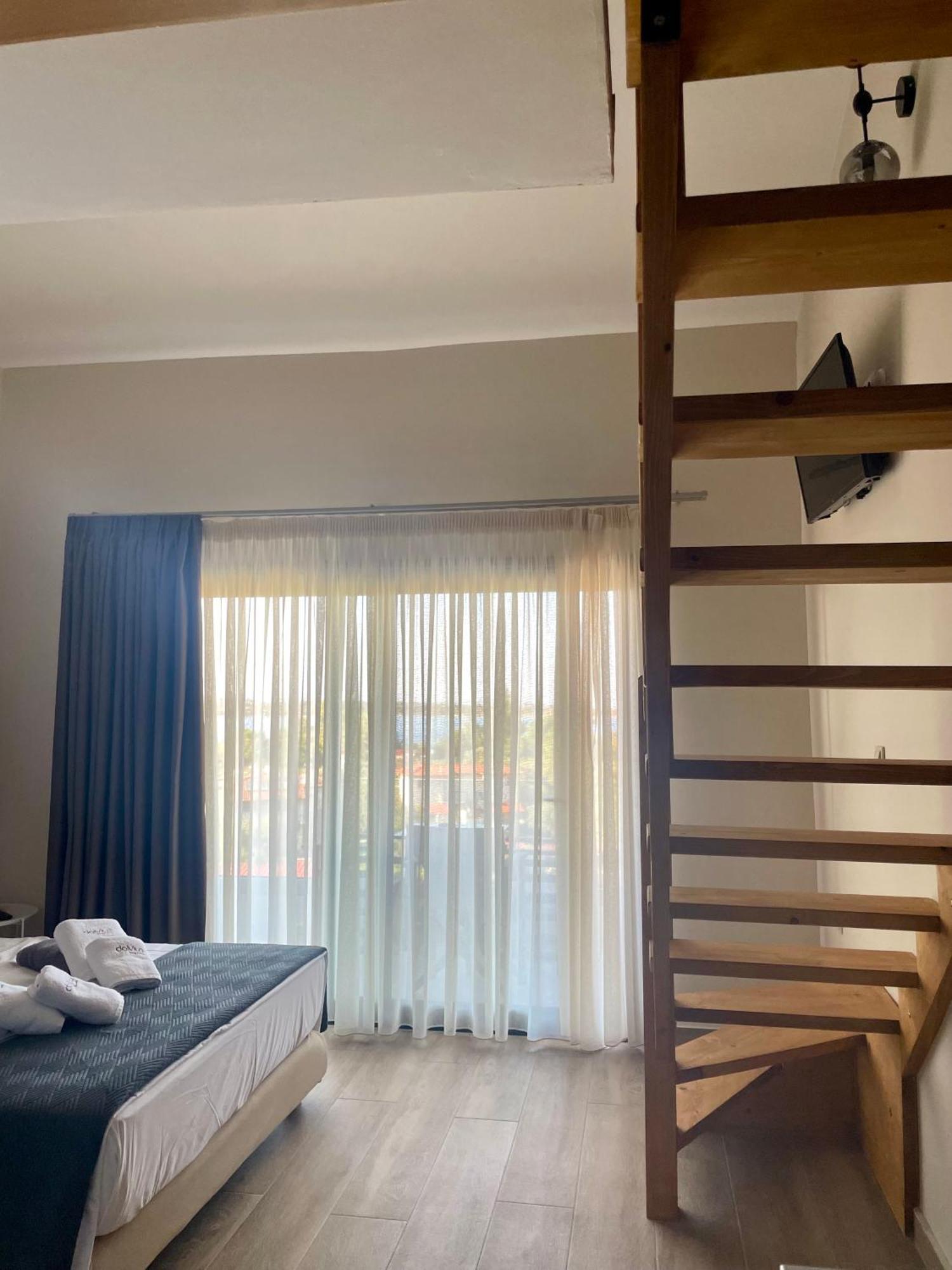 Domus Hospitality Aparthotel วูร์วูรู ภายนอก รูปภาพ